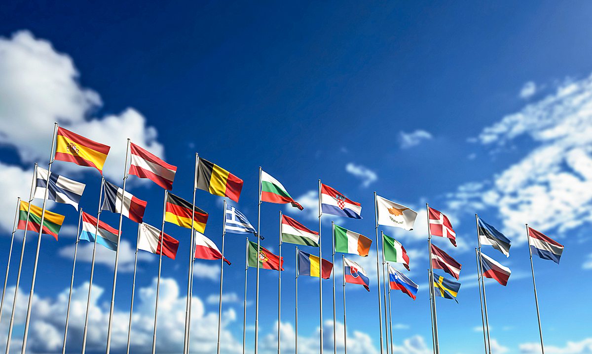 Flaggen der EU-Mitgliedsstaaten