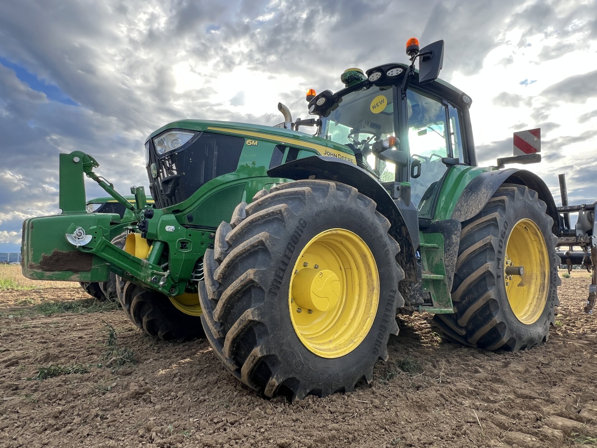 John Deere Traktormodell 6M 