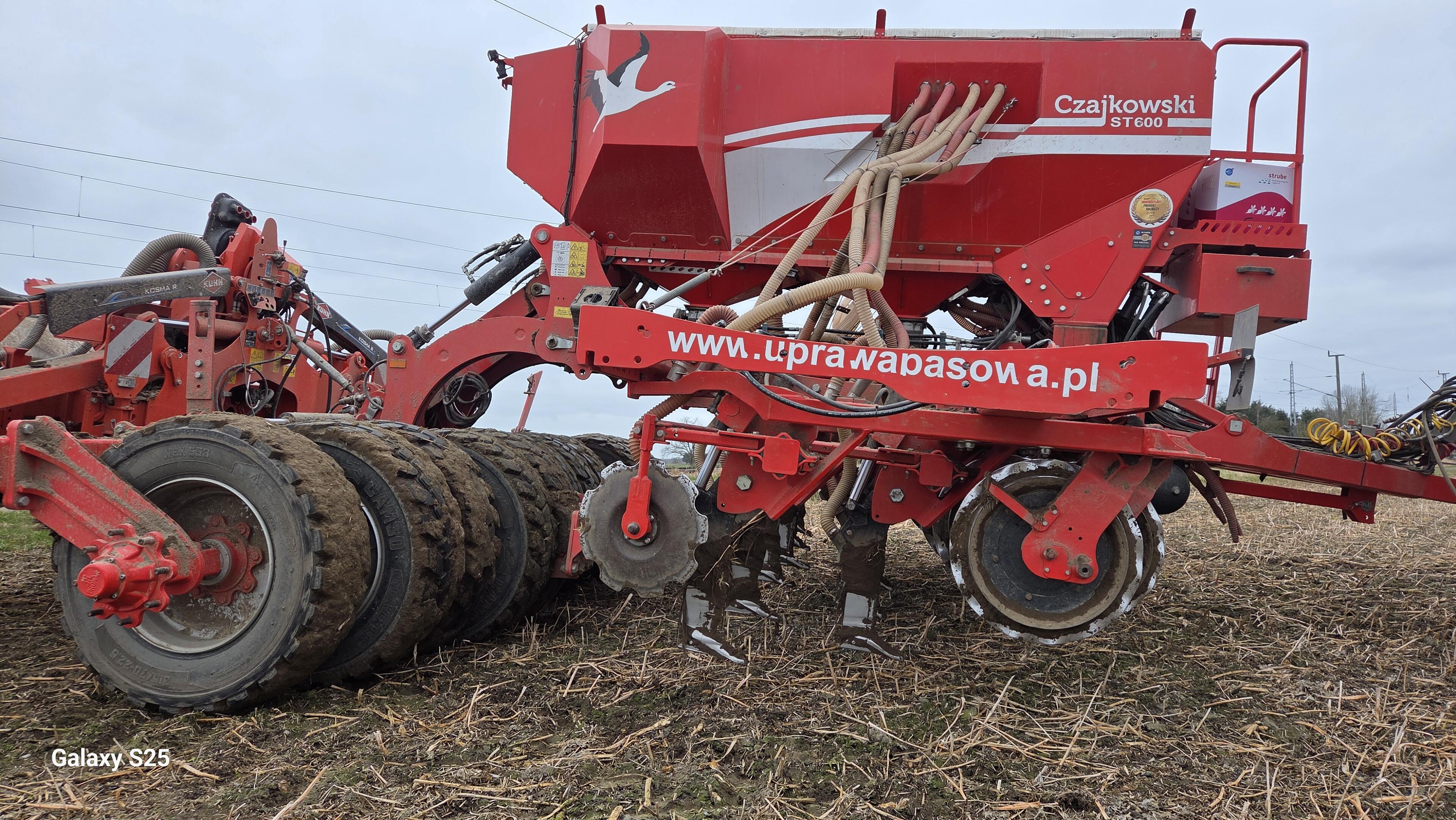 Meißelzinken an der Strip-Till-Maschine