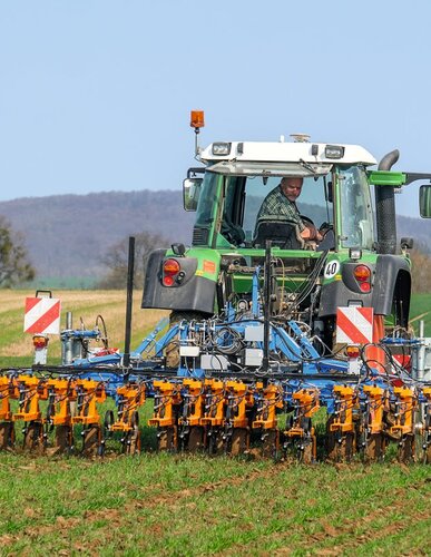 Mechanische Unkrautbekämpfung 