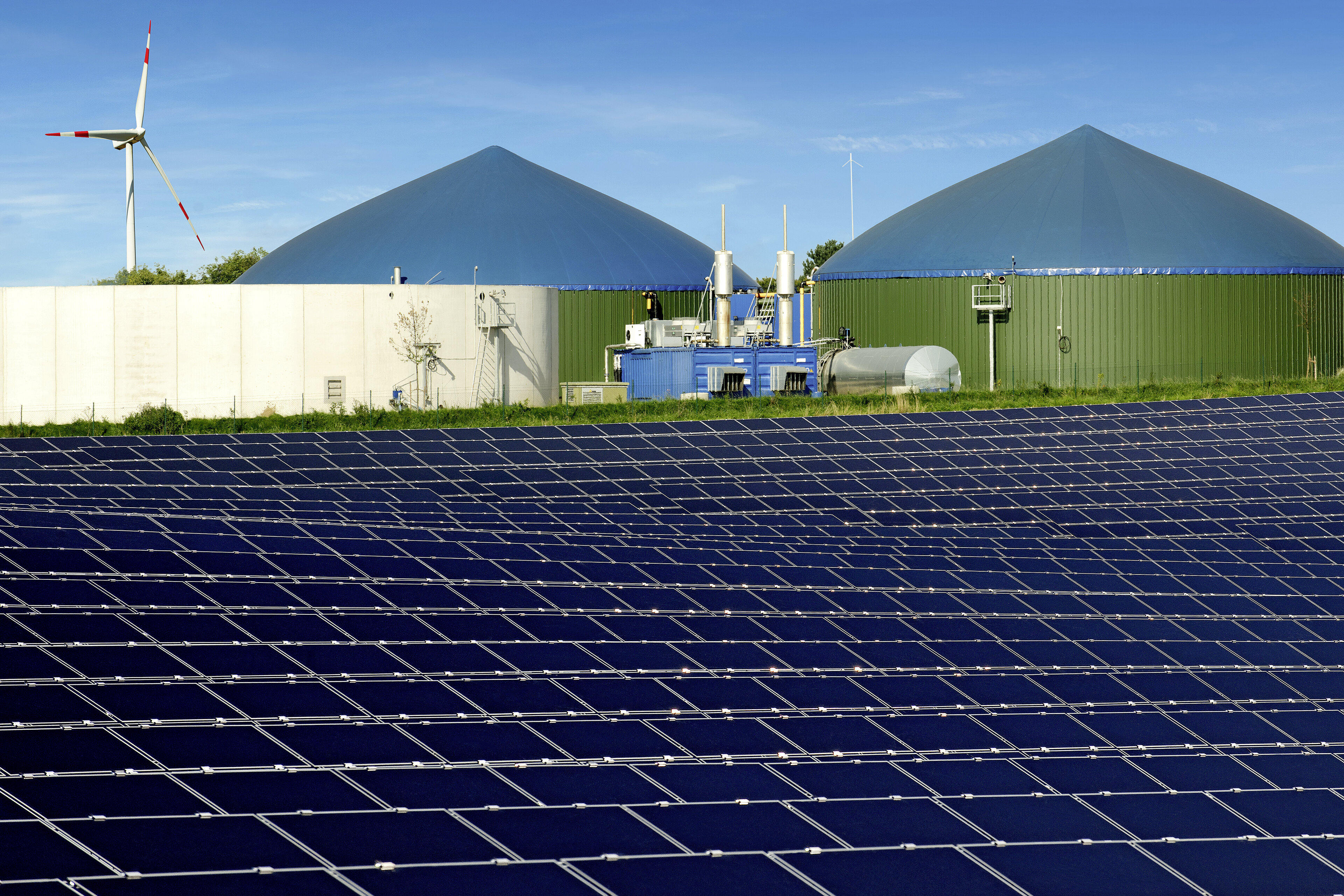 Biogasanlage und PV-Anlage