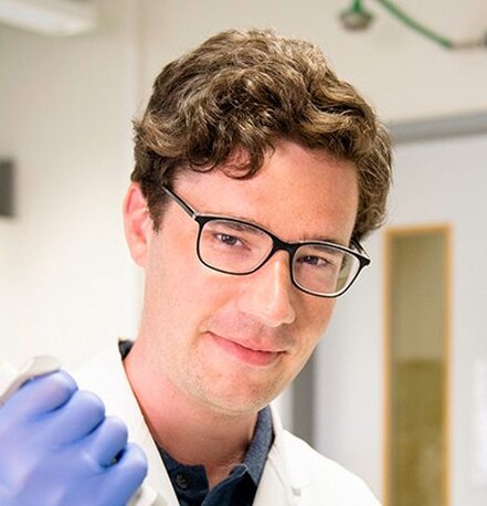 Dr. Robert Hoffie