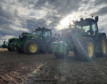 John Deere Traktormodell 6M 