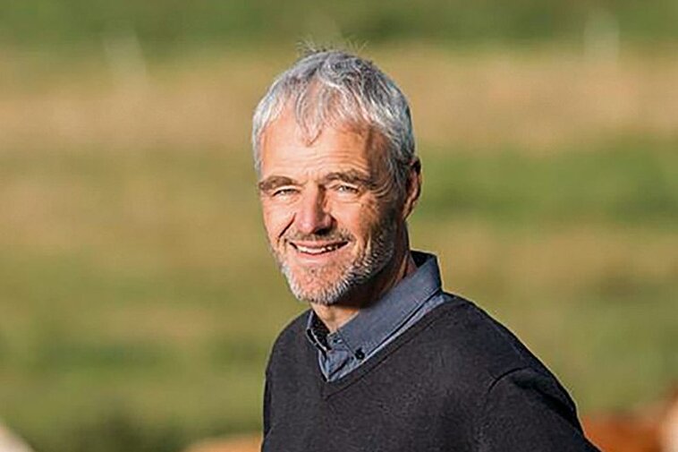 Portraitbild Prof. Johannes Isselstein